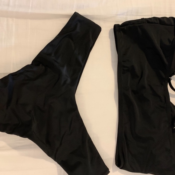 Wrap top black bikini - Picture 2 of 3